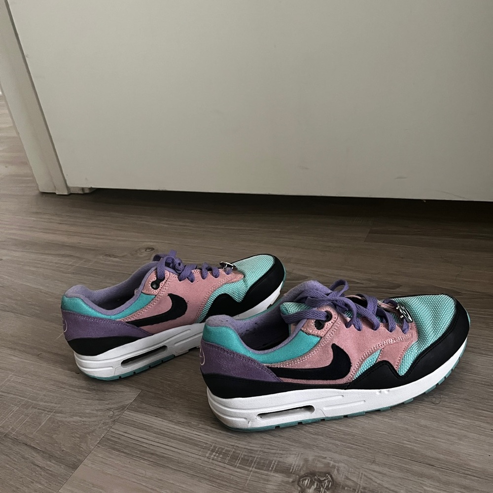 Nike airmax "have a Nike day"